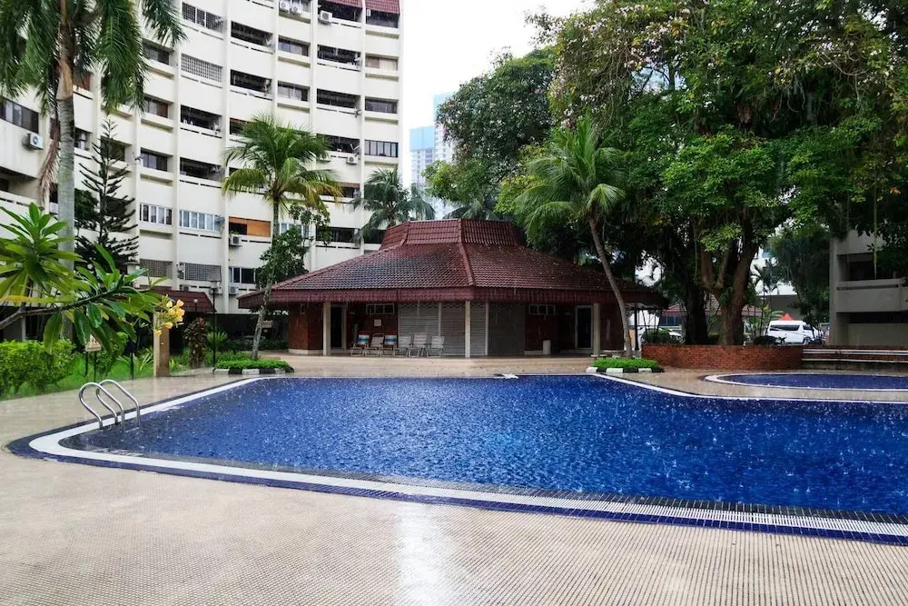 Cozy and Elegant Shahzan Court