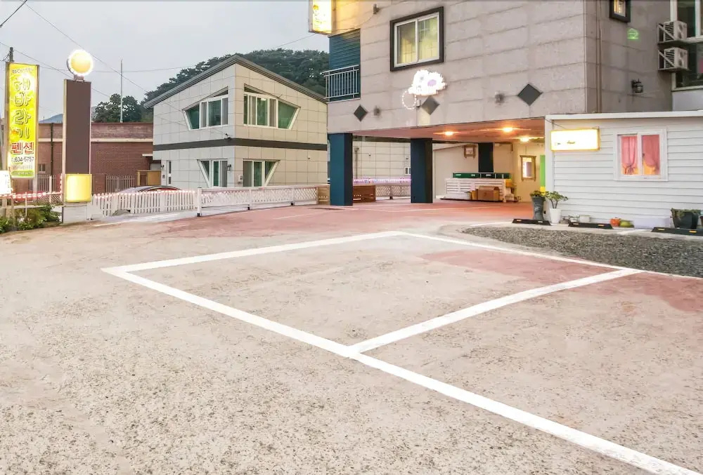 Sunflower Pension Geoje