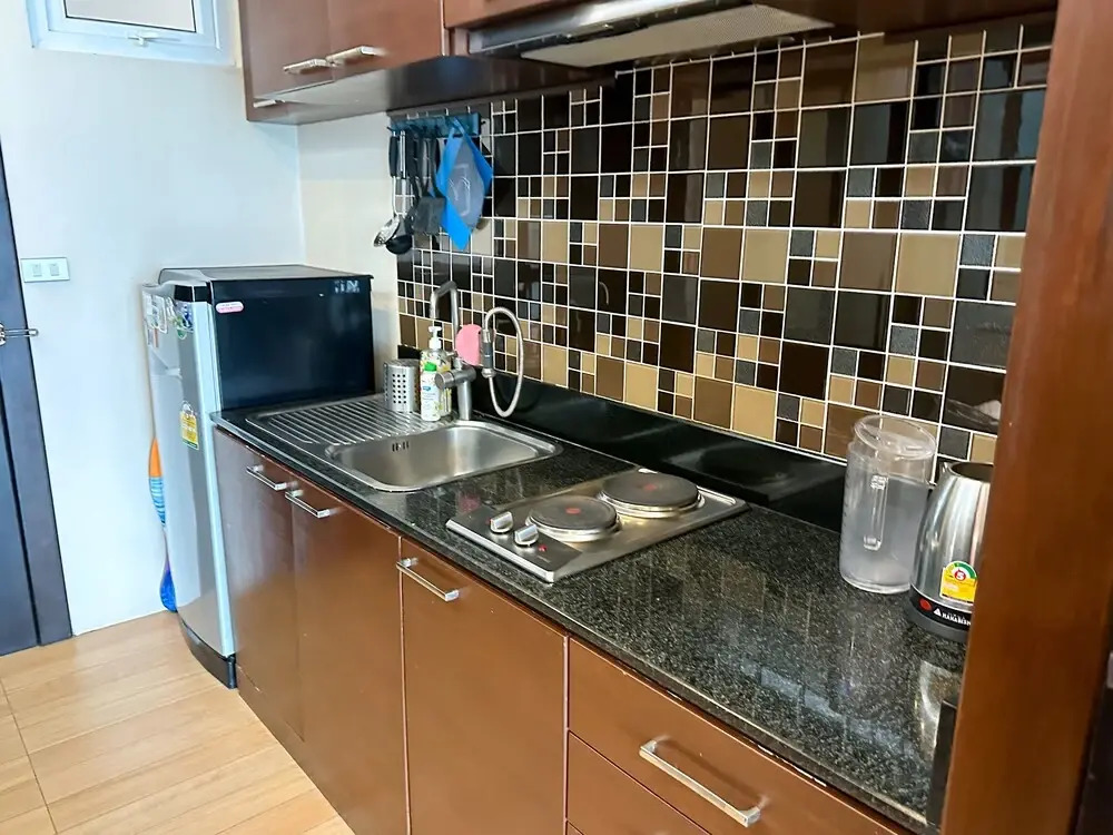 Sea and Sky condo Karon 306