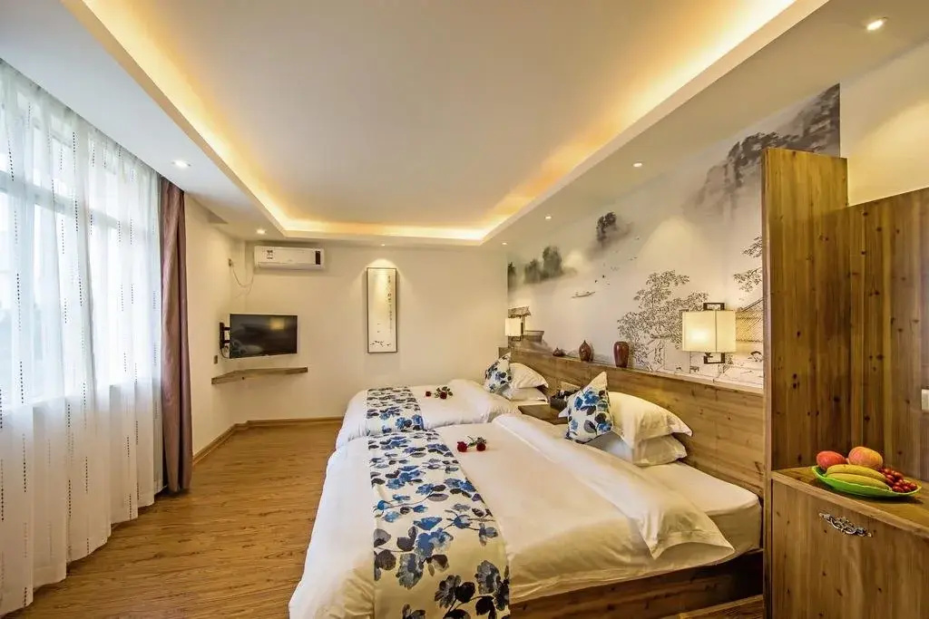 Dream In Jiangnan Hotel