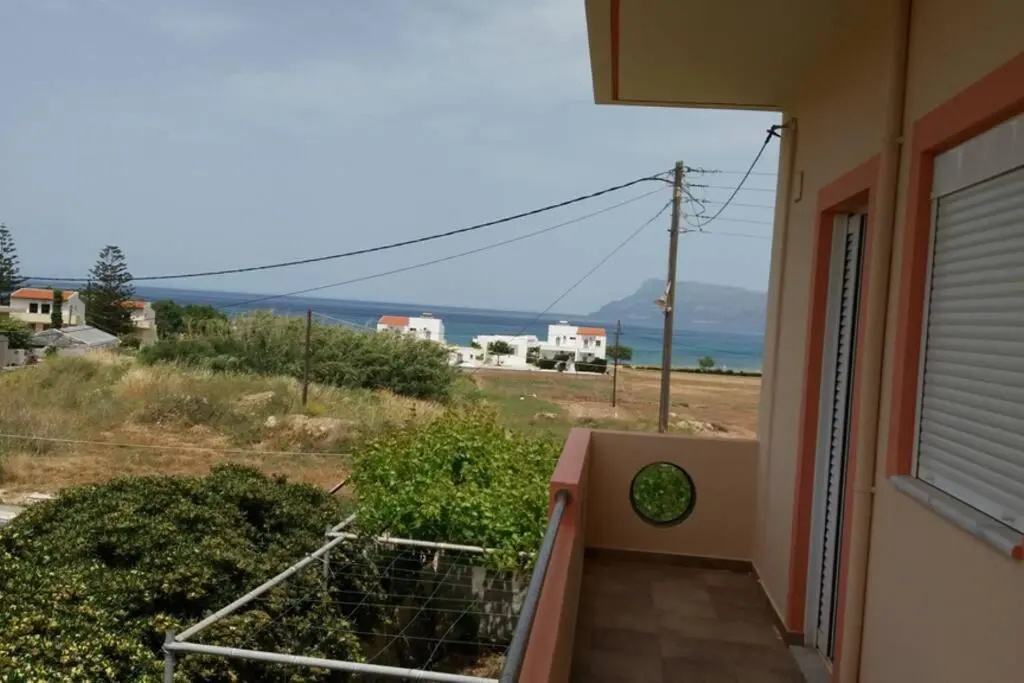 Kissamos Serene 3-bedroom Apartment