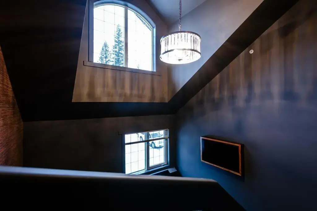 Creekside Villa