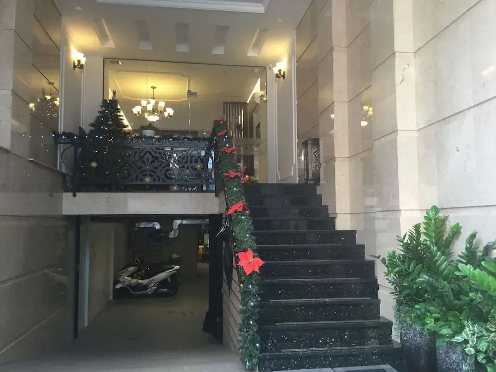 Galaxy Airport Hotel