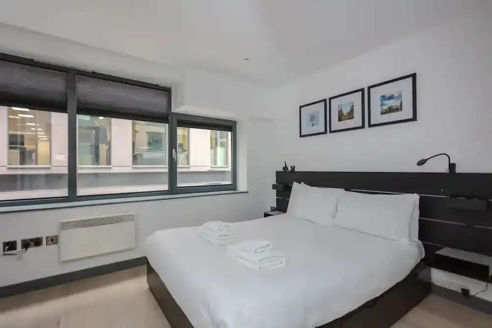 Stylish 1 Bedroom Apartment in Holborn in a Great Location