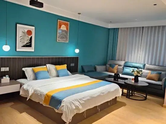 Jin Yue Movie Hotel