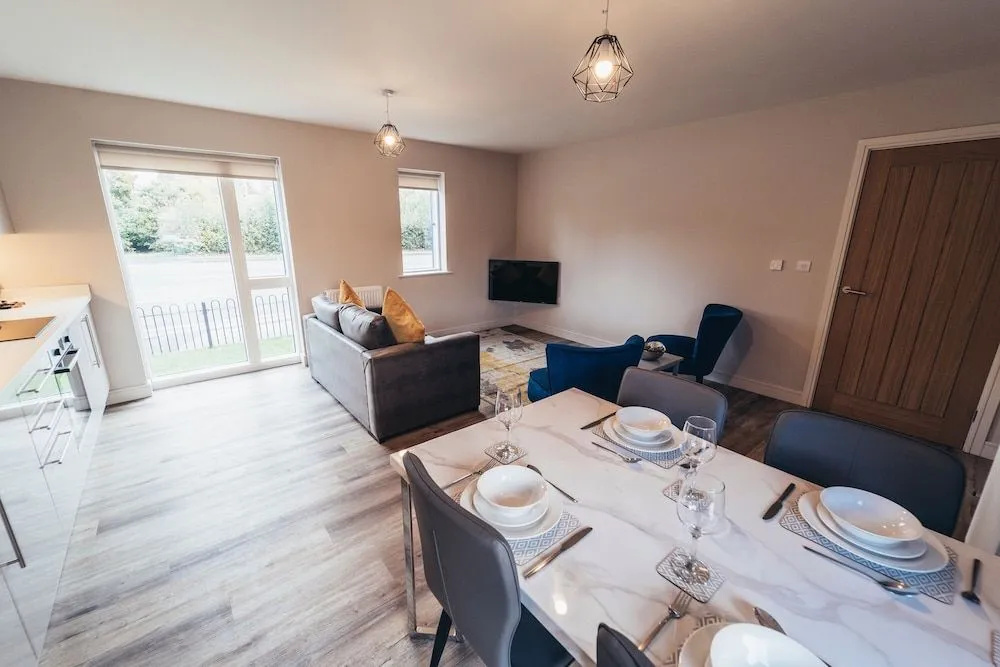 The Stay Company Devonshire Court