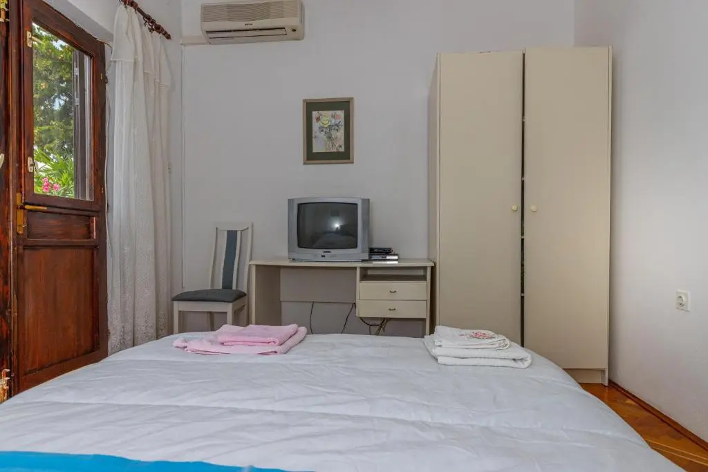 Apartment in Jadranovo 41612