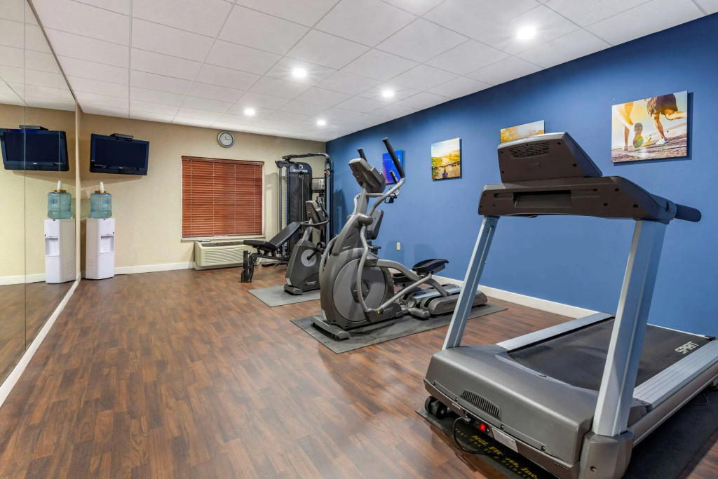 Comfort Suites Escanaba