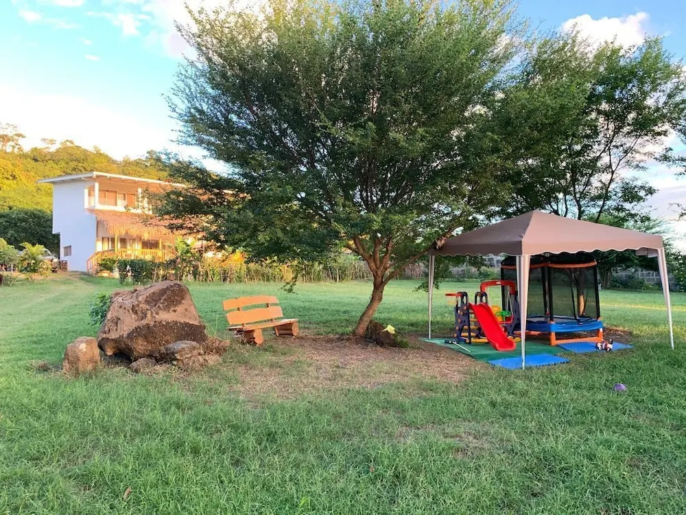 Calalas Lodge