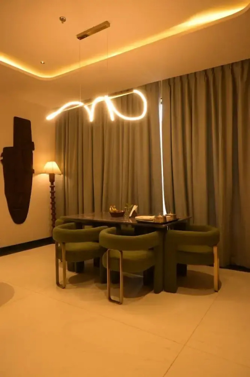 Omaya Suites