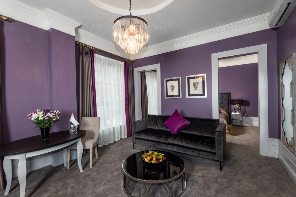Midlands Park Hotel