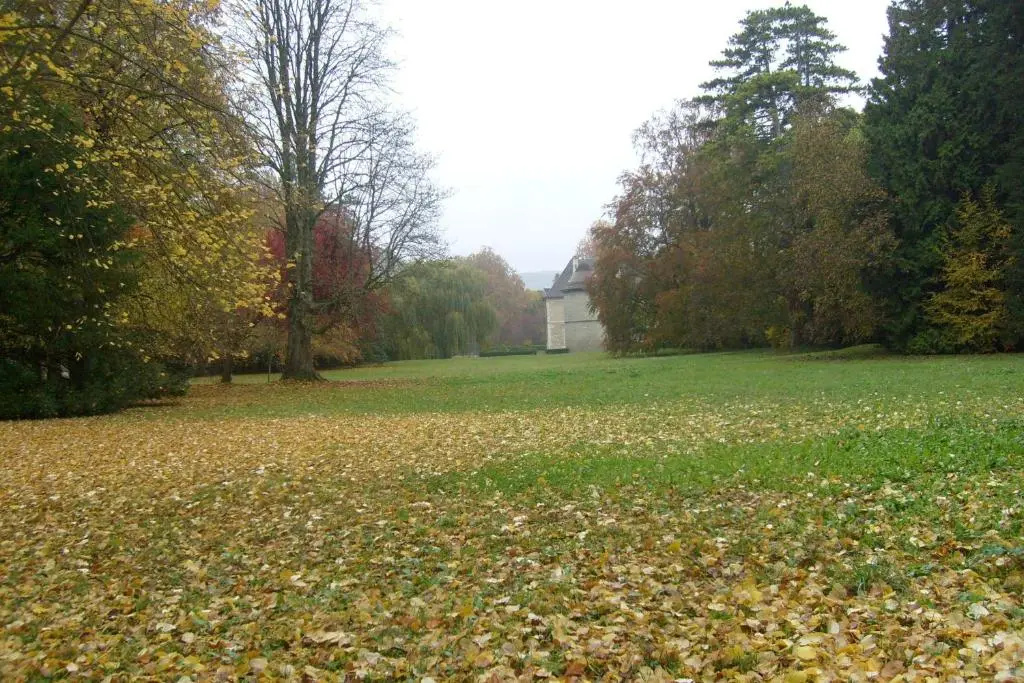 Château De Serrigny