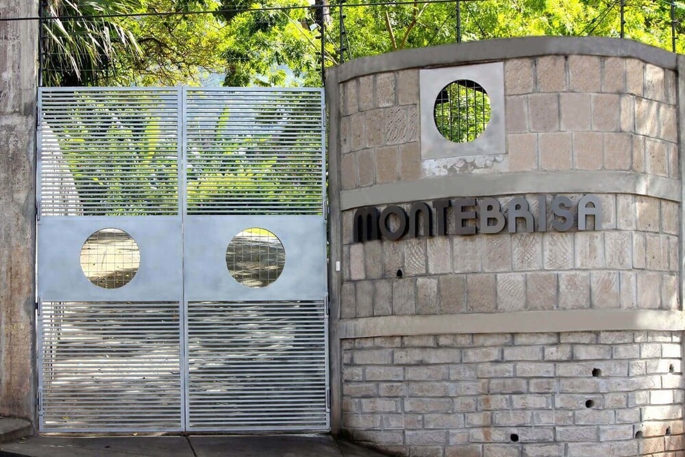Montebrisa Boutique B&B