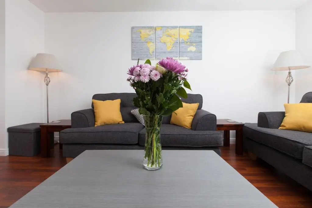 Super Prime Duloch - Dunfermline - 2 Bed Executive Apartment
