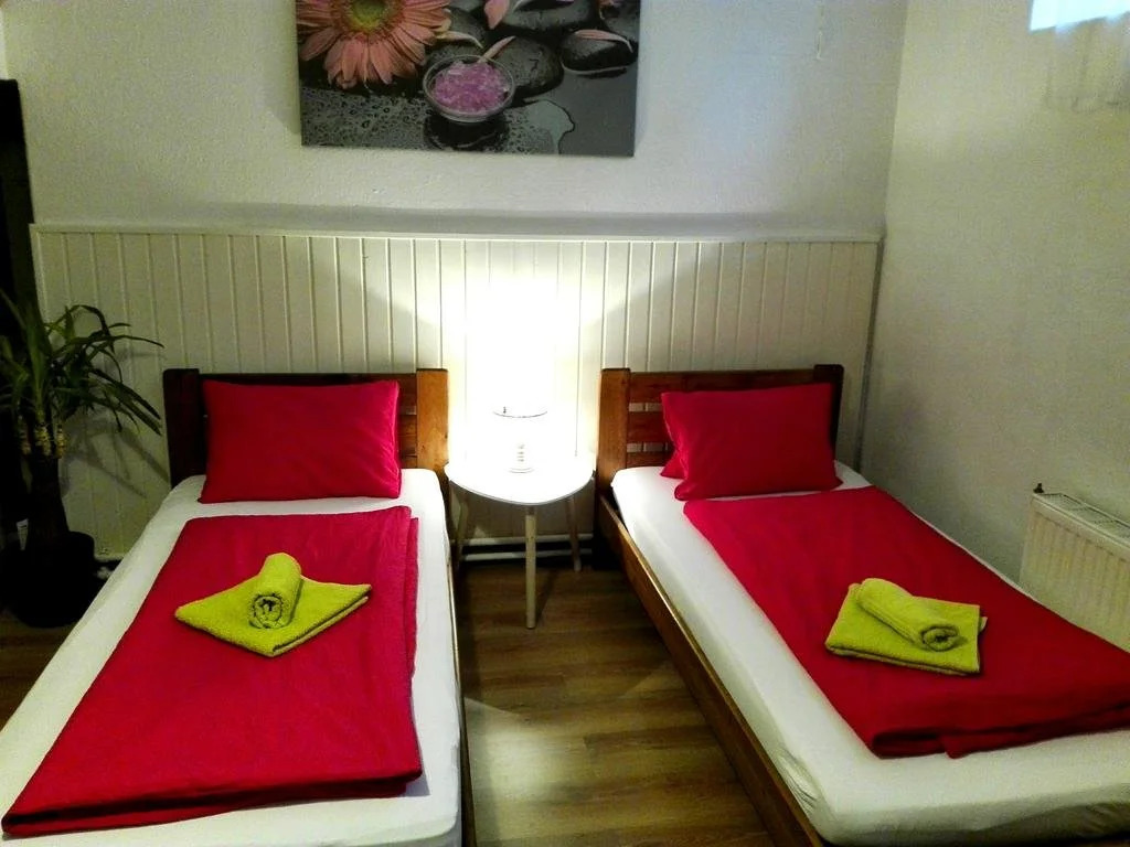 Gästehaus Red Field