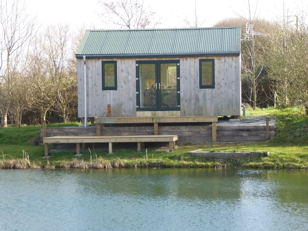Lynstone Lakes