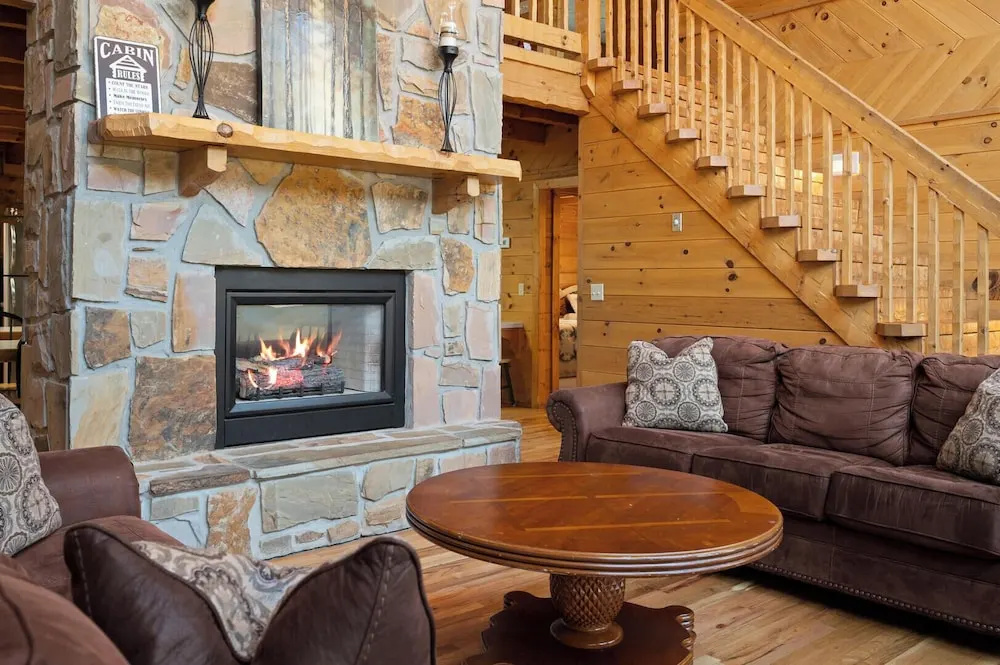 Country Pines Lodge