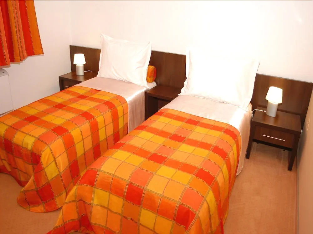 Celly Hotel