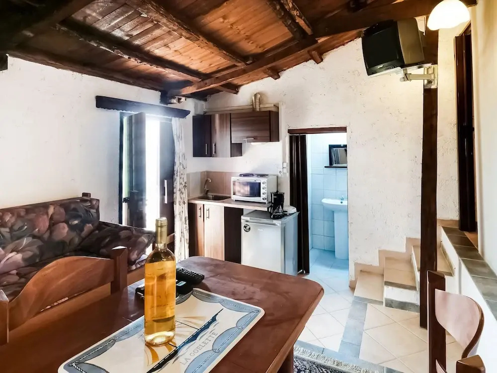 Serene Apartment in Askos With Balcony