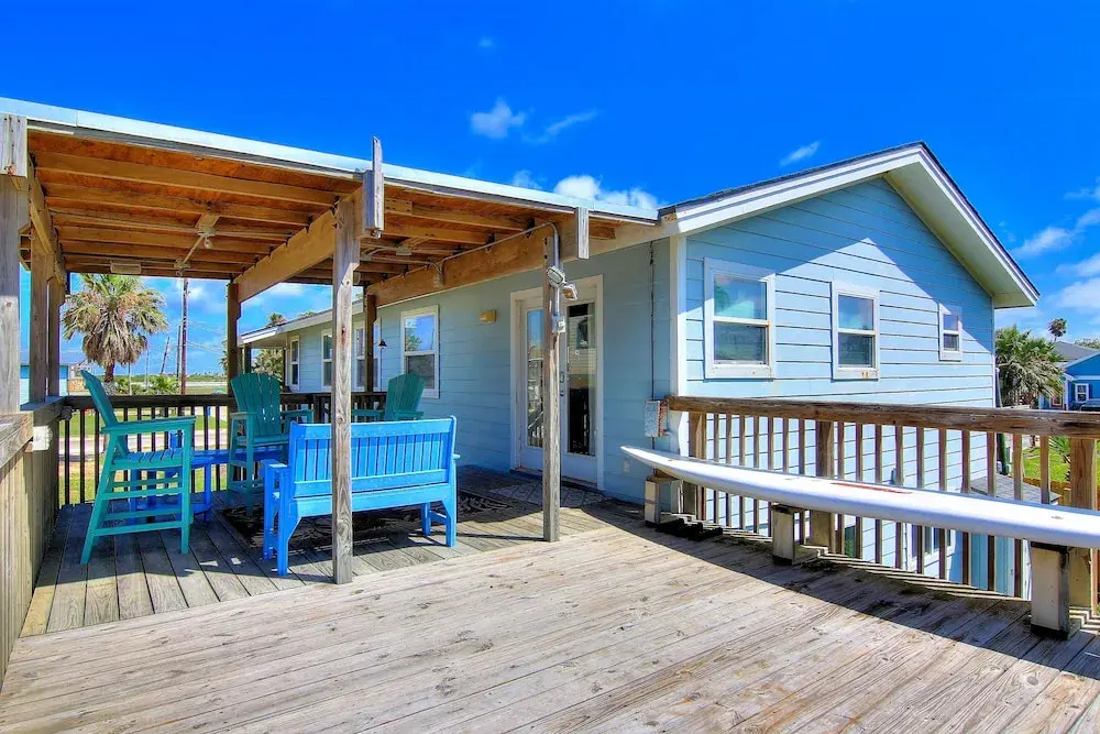 Salty Dawg Shores 2 Bedrooms 2 Bathrooms Home