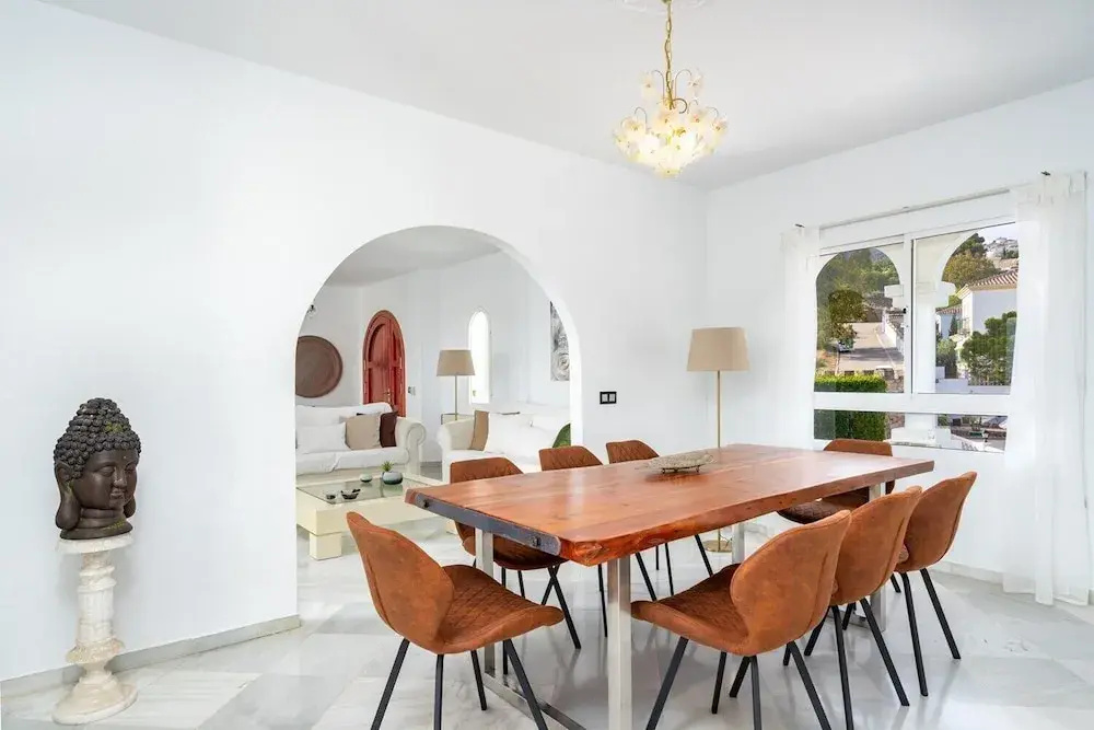 Villa Sabah with sea views