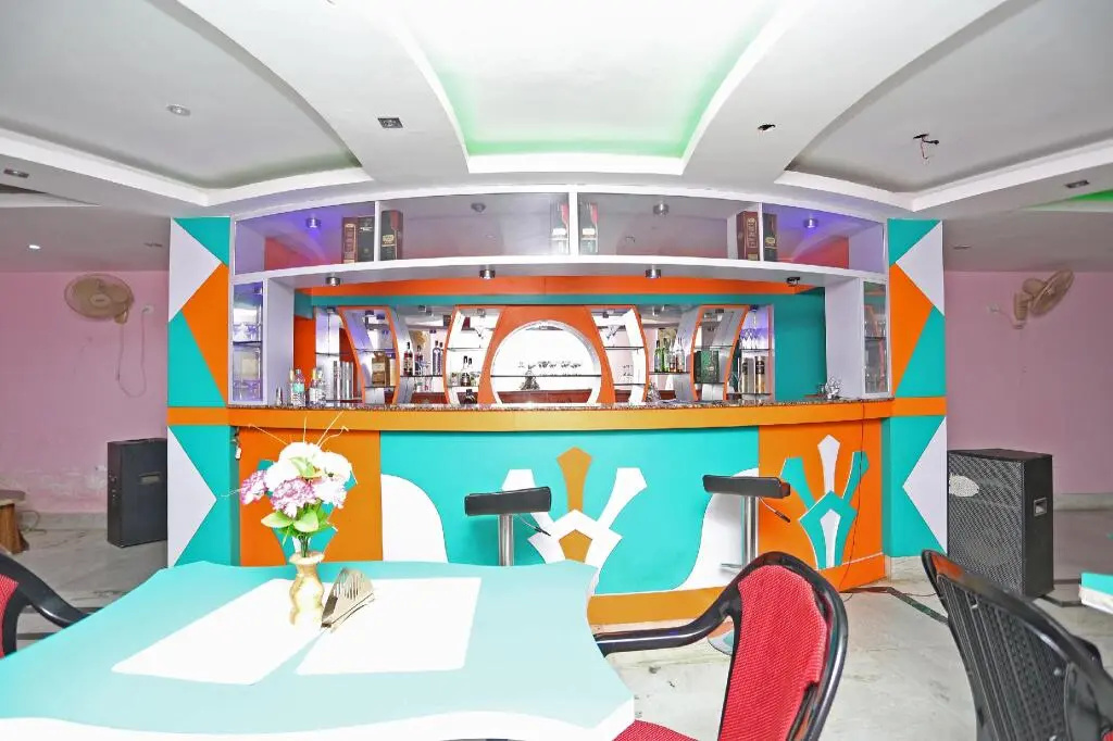Hotel Benjamin by OYO Rooms