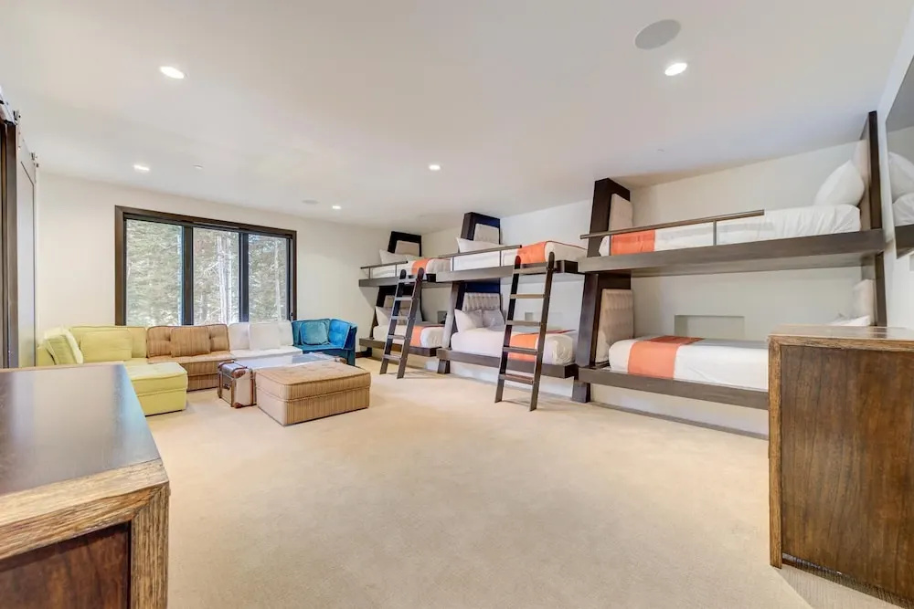 The Colony at White Pine Canyon by KBM