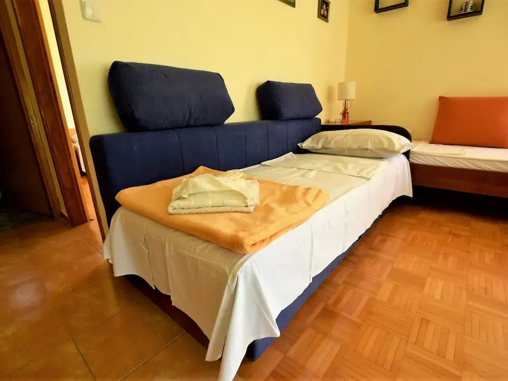Apartments Pinka 30 M From The Sea