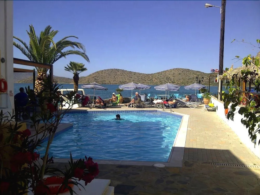 Hiona Seaside