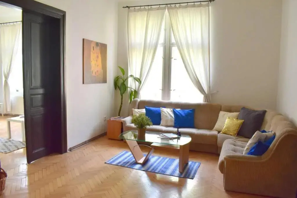 AIRSTAY PRAGUE - 3 BEDROOM residence with SAUNA