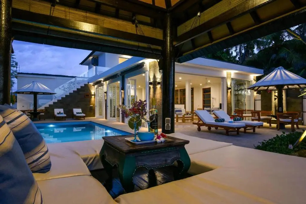 Villa Lovina Beach 2