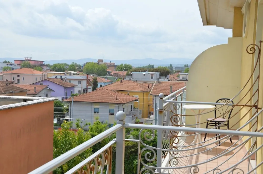 Hotel Carolin