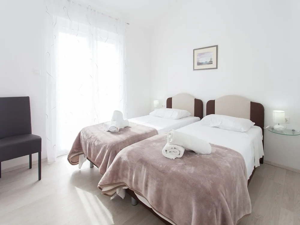 Spacious Villa in Vodice With Pool