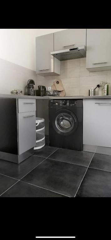 T2 avec balcon Castellane Marseille
