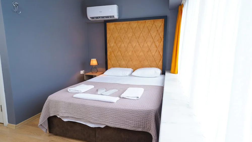 Montino Hotel