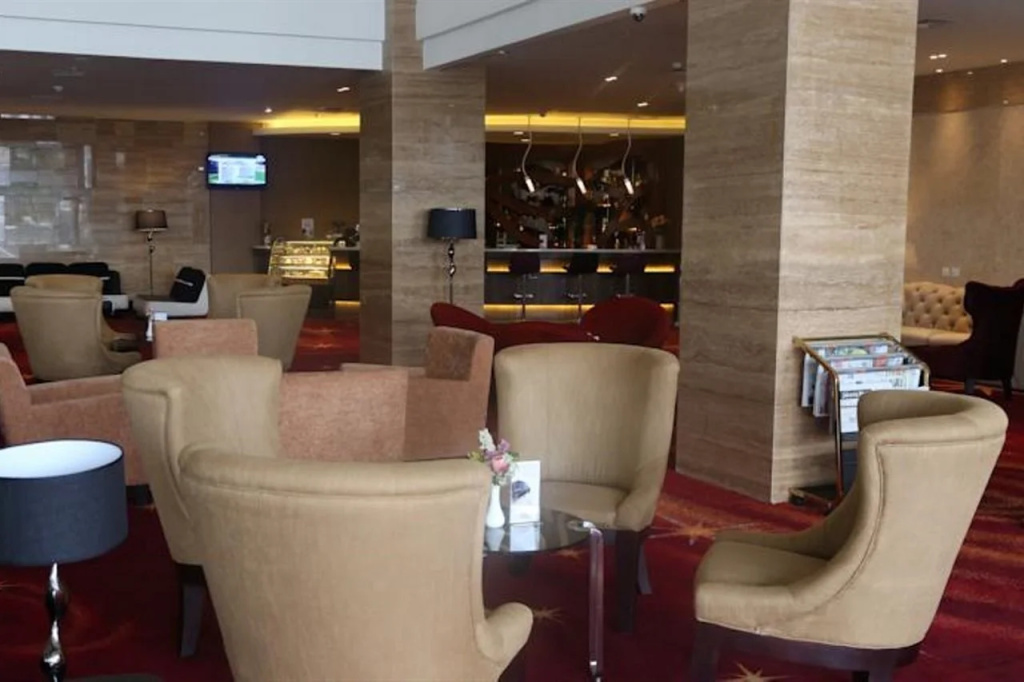 Golden Tulip Galaxy Hotel