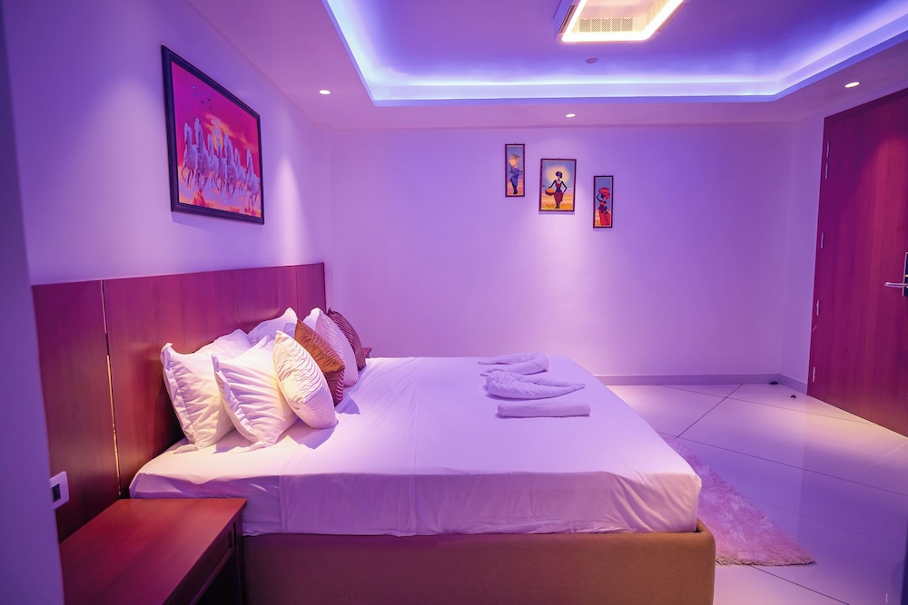 J60 Suites, Ashok Vihar - Near Netaji Subhash Place