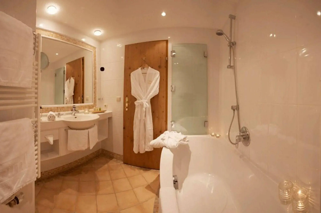 Hotel Alpina Sölden - Adults Only