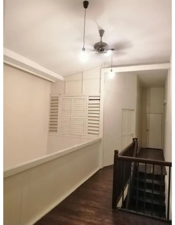 Third Street Station - Hostel