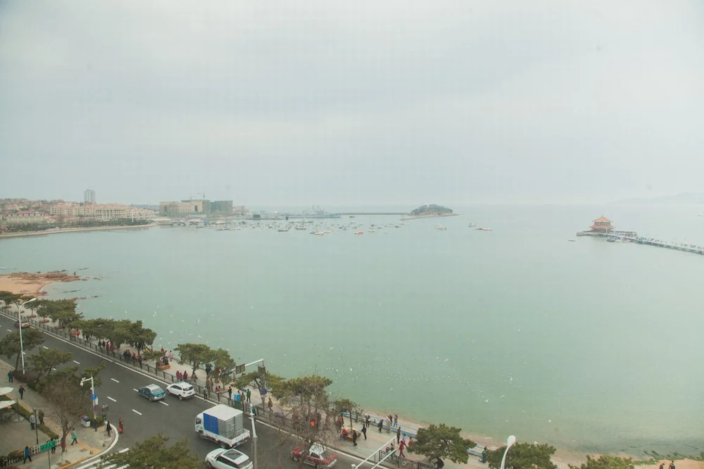 HANSAND CASA AI Service Apartment