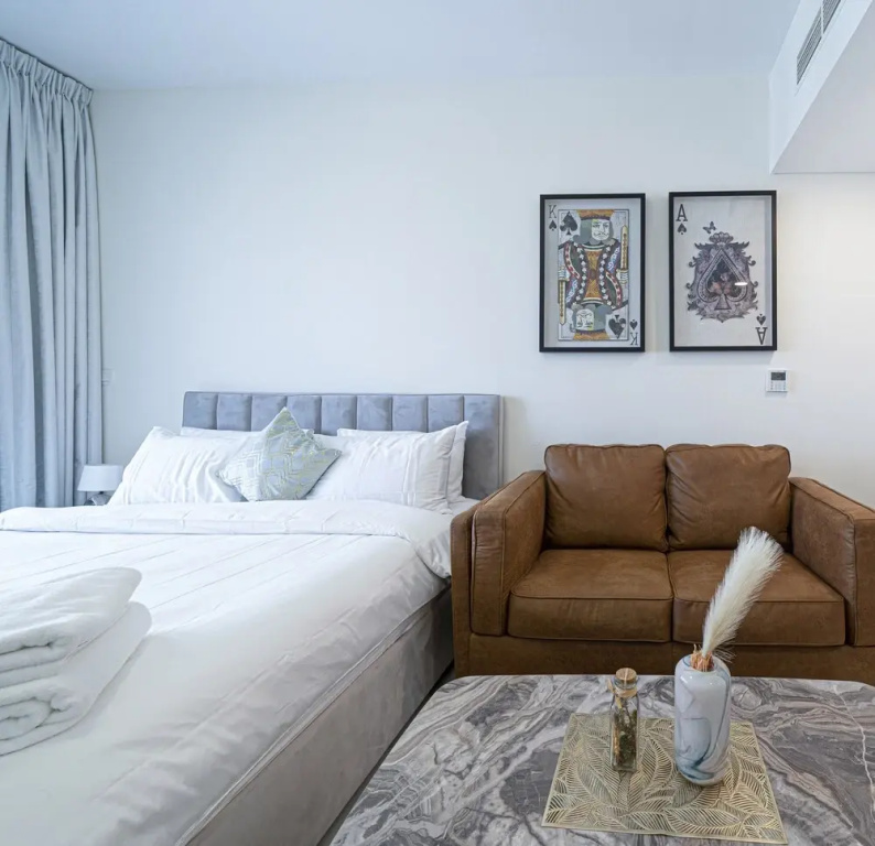 Viridis Residence Cozy Studio Living