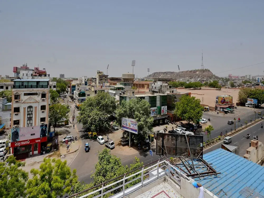 OYO 15164 Hotel Shree Radhey