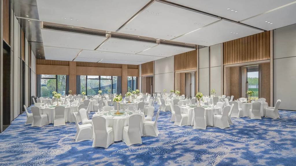 Holiday Inn Wuhan Houguan Lake by IHG