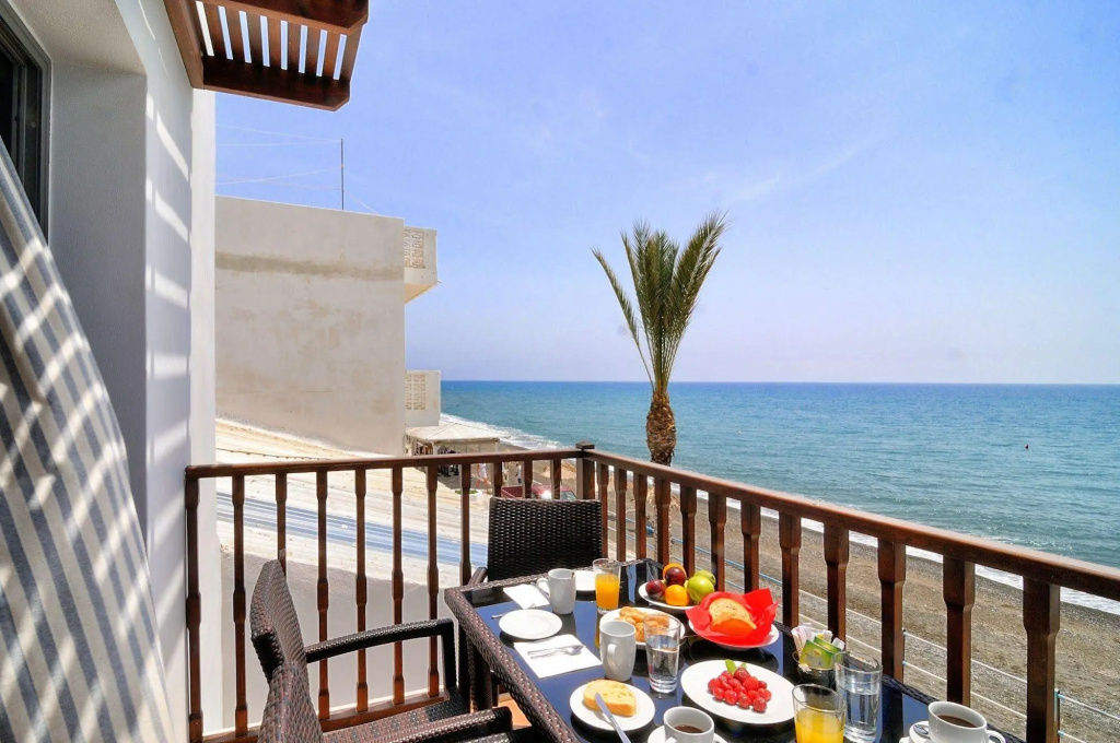 Mirtos Hotel