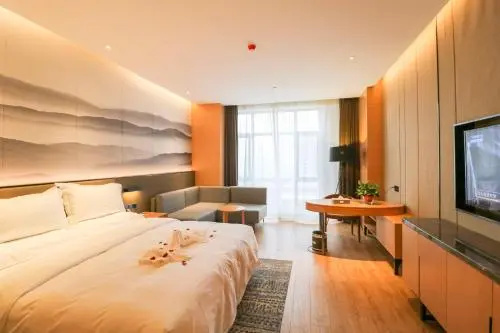 Yue the Peninsula Hotel