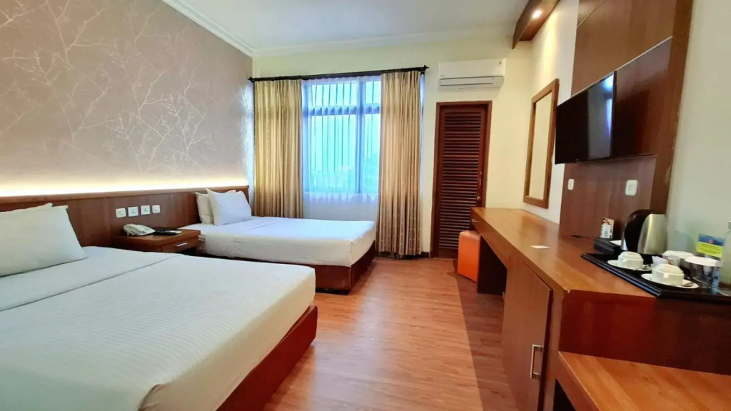 MMUGM Hotel