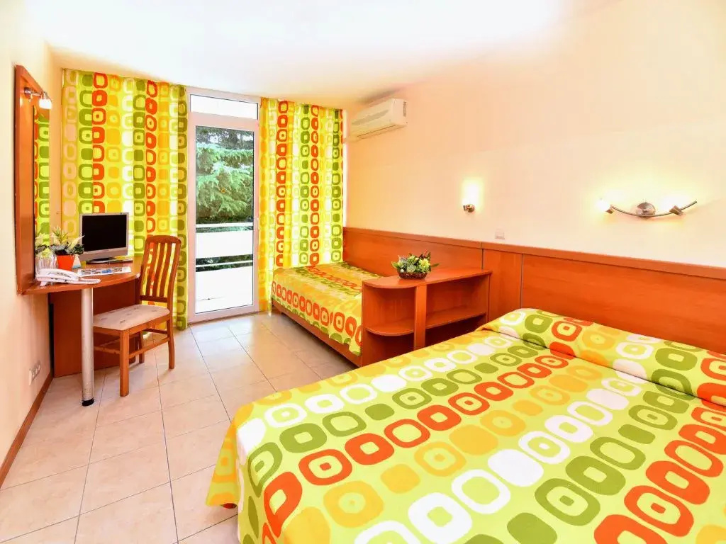 Hotel Compass