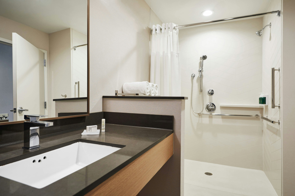Fairfield Inn & Suites by Marriott Kansas City Belton