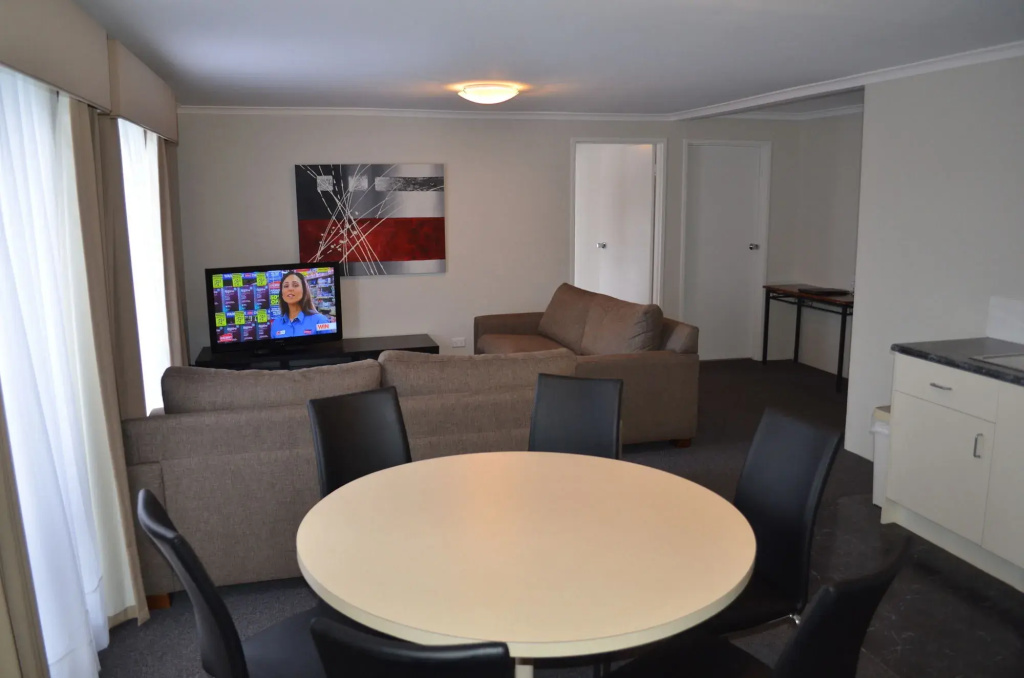 Arkana Motor Inn & Terrace Apartments