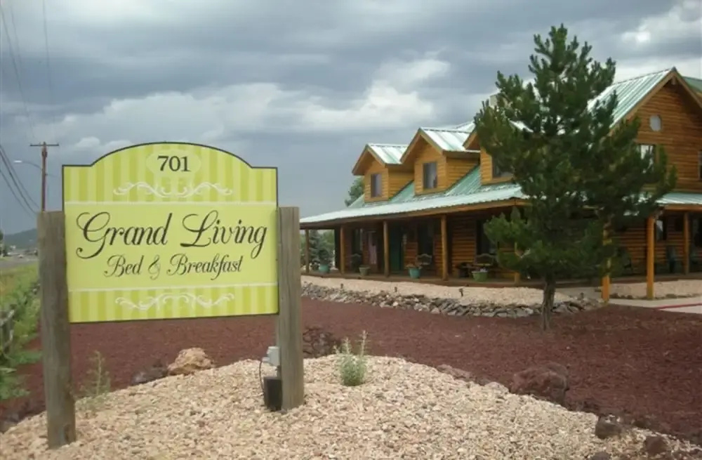 The Grand Living Bed & Breakfast